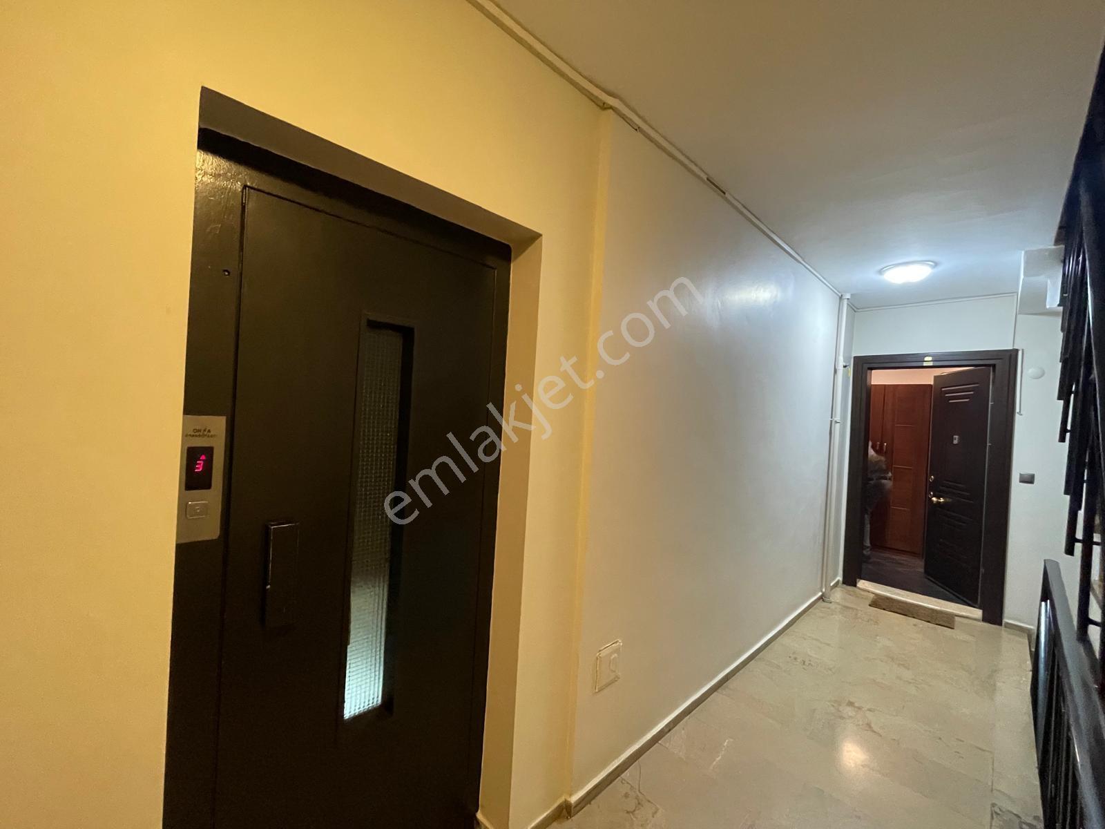 Nişantaşı Teşvikiye Mahallesi'nde 3+1 Kiralık Ferah Daire - Görsel 13