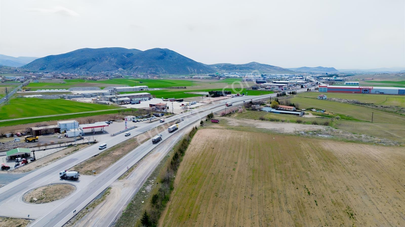 Nevşehir Aksaray Yolunda Ana Yola Sıfır Satılık Ticari Arazi - Görsel 9