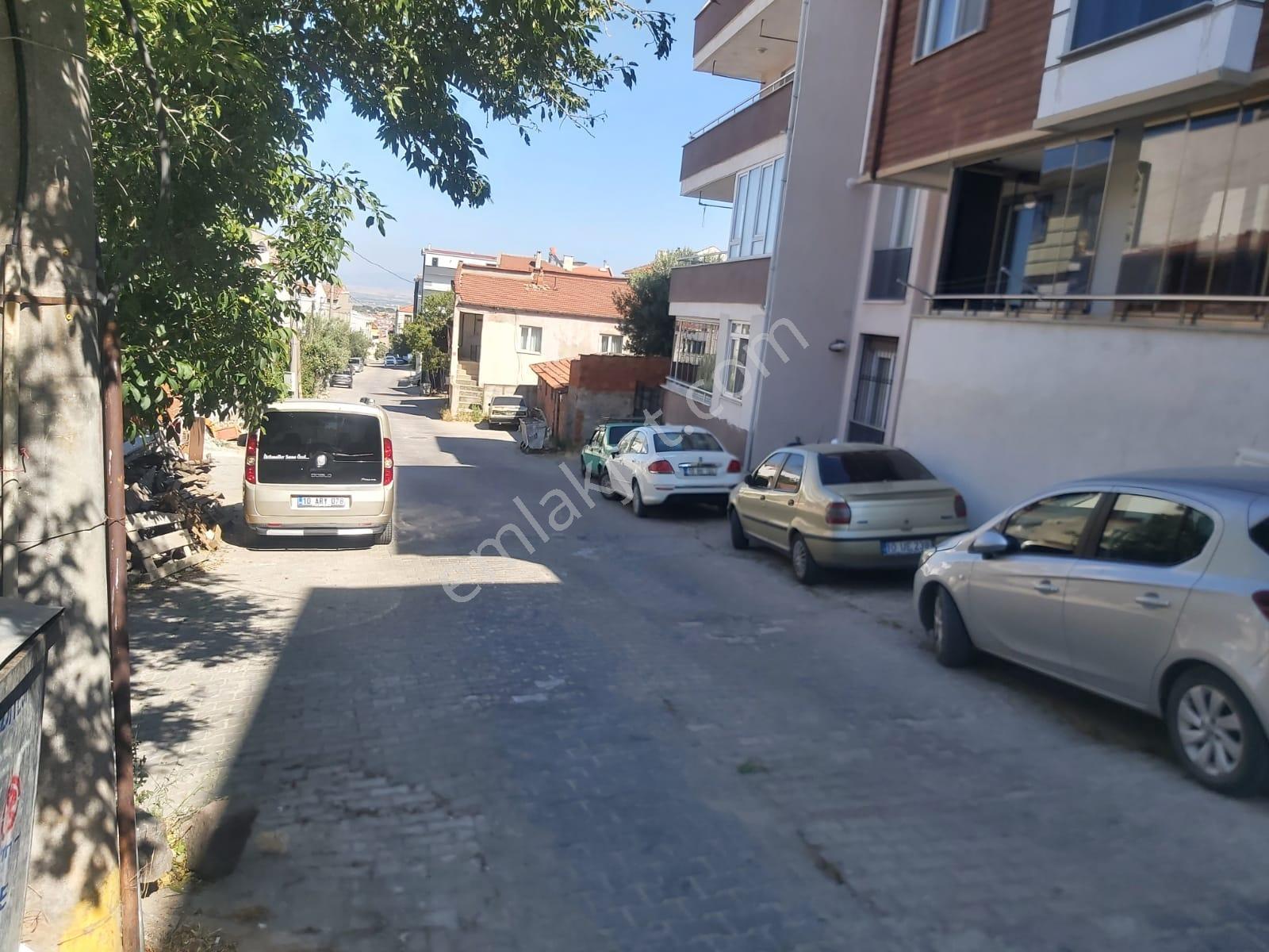 Balıkesir Alt Dinkçiler Mahallesi 2+0 80 M2 Eşyalı Kiralık Daire - Görsel 2