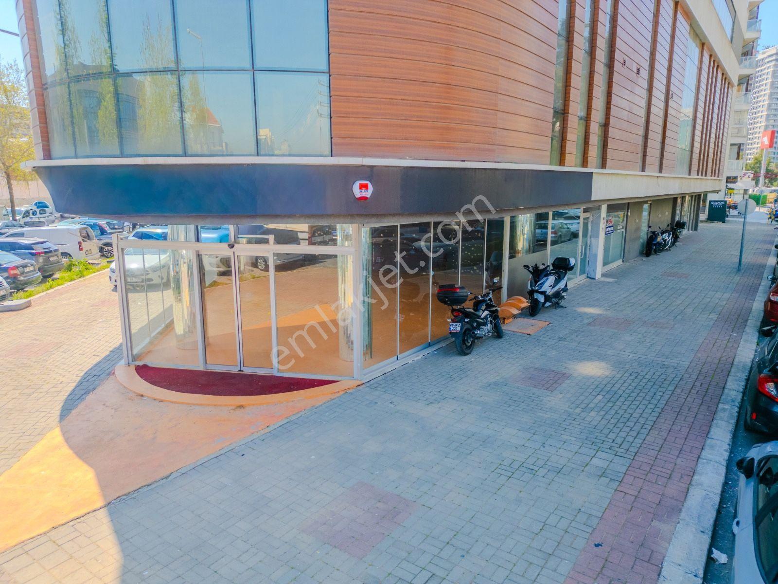 Bornova Ofisler Bölgesinde Geniş Ve Çift Cephe Kiralık İşyeri - Görsel 21
