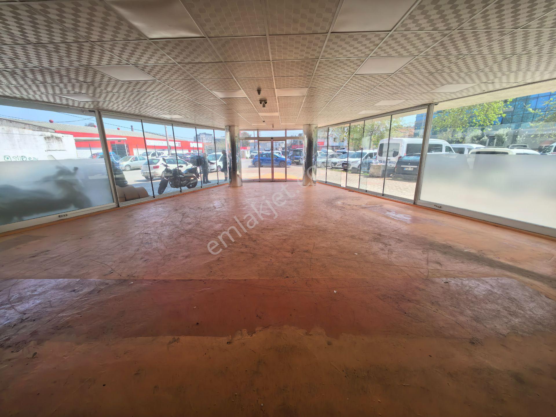 Bornova Ofisler Bölgesinde Geniş Ve Çift Cephe Kiralık İşyeri - Görsel 13