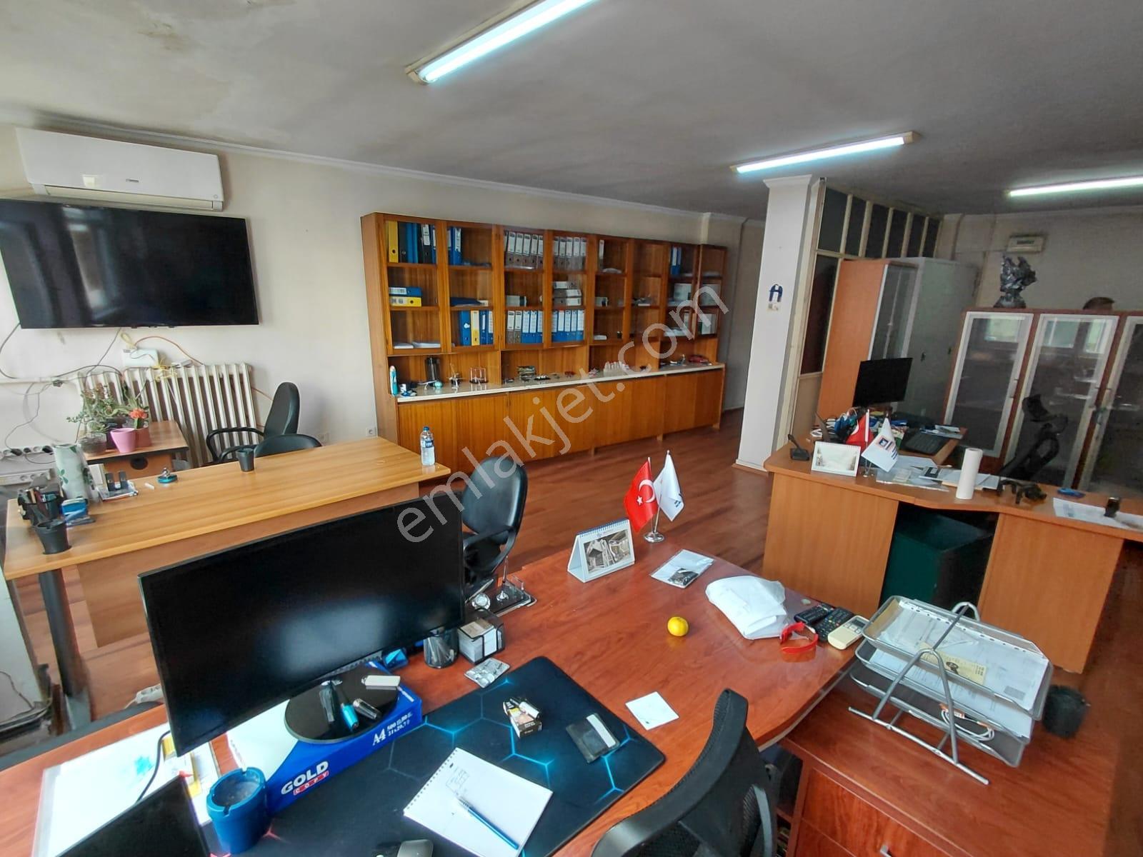 Şişli Mecidiyeköy Meydana 2 Dk. 50m2 Satılık Büro/işhanı Katı - Görsel 23