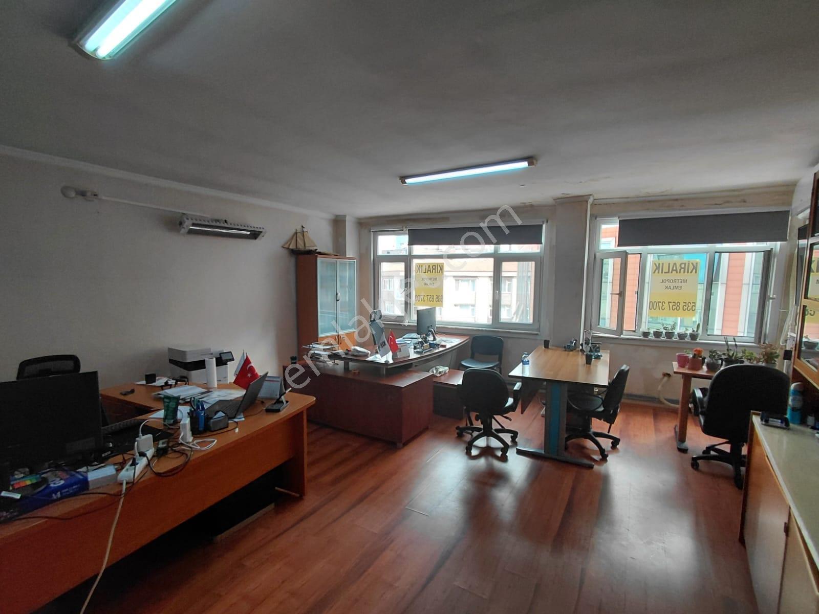 Şişli Mecidiyeköy Meydana 2 Dk. 50m2 Satılık Büro/işhanı Katı - Görsel 11