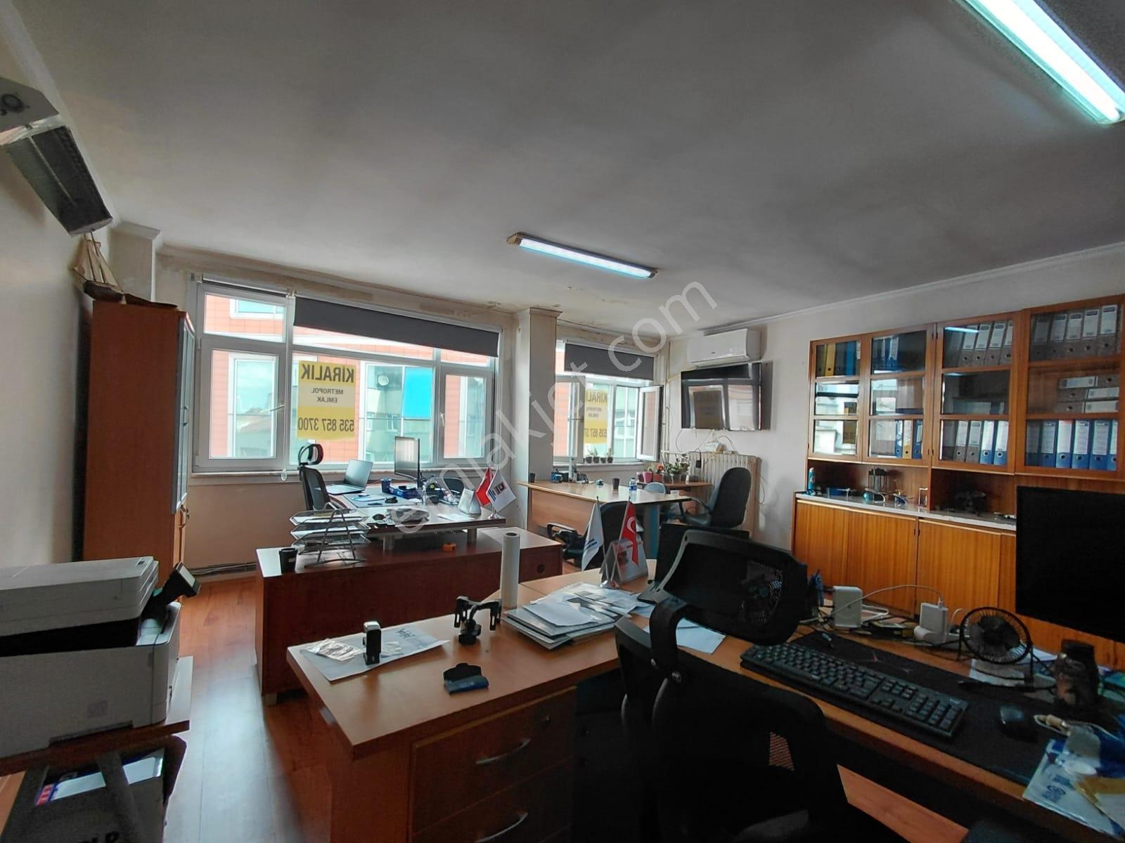 Şişli Mecidiyeköy Meydana 2 Dk. 50m2 Satılık Büro/işhanı Katı - Görsel 16