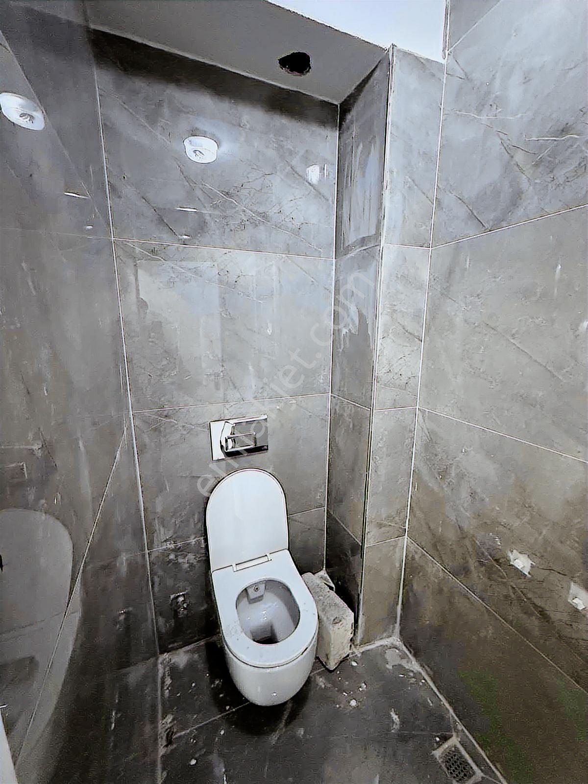 Merkezde Yıldırım Beyazıt Cad. Kiralık Home Ofisler 60m² - Görsel 8