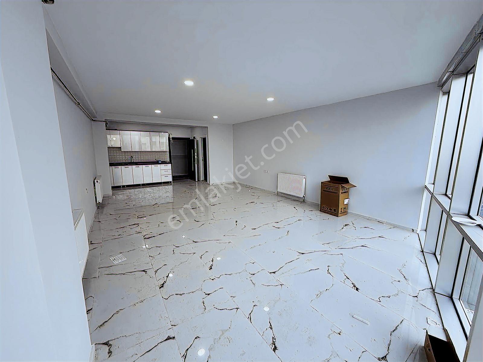 Merkezde Yıldırım Beyazıt Cad. Kiralık Home Ofisler 60m² - Görsel 4