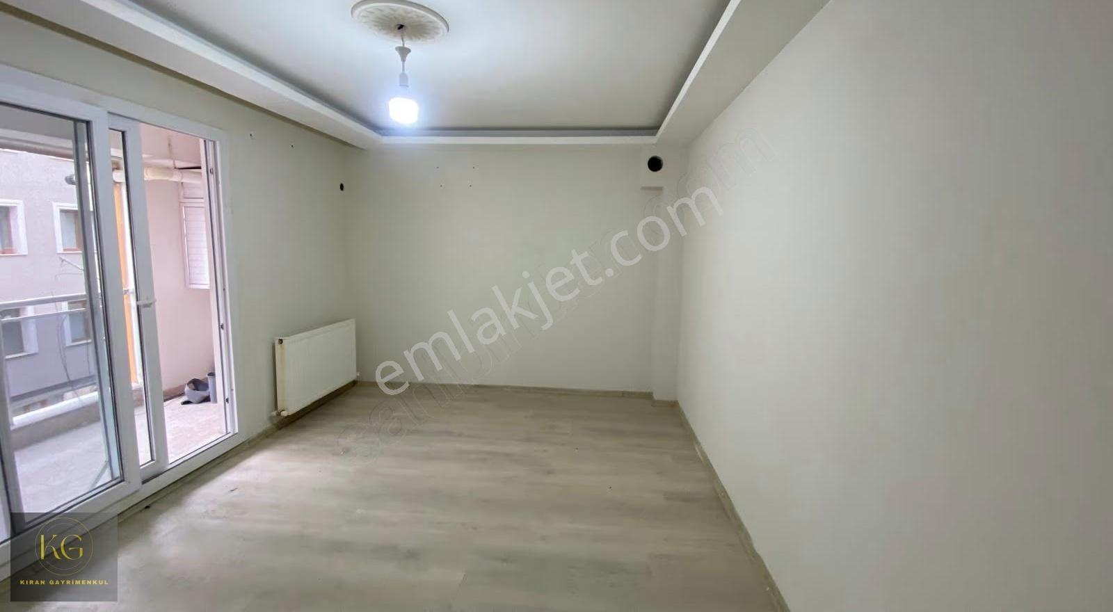 Manisa Yunusemre Muradiyede Kiralık 2+1 Ara Kat Daire - Görsel 6