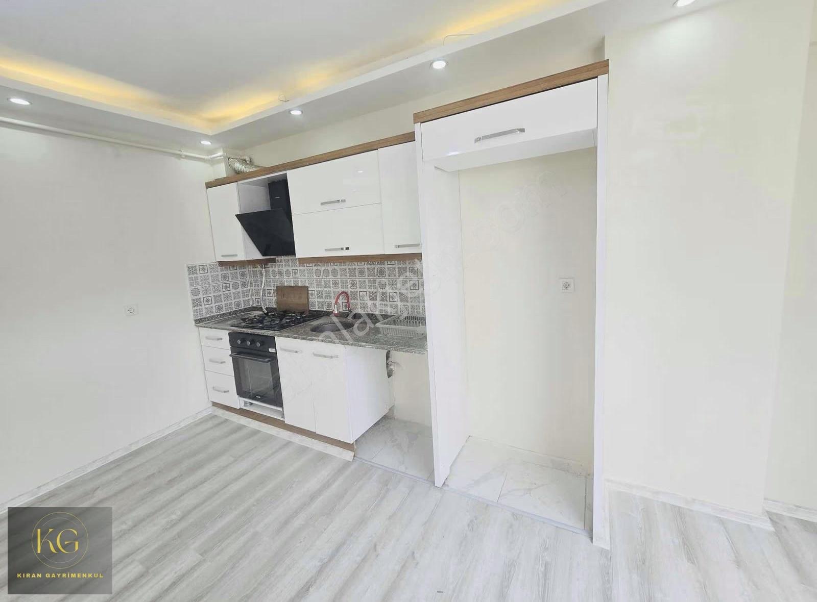 Kıran Gayrimenkulden Muradiyede Satılık 2+1 Arkat Sıfır Daire - Görsel 2