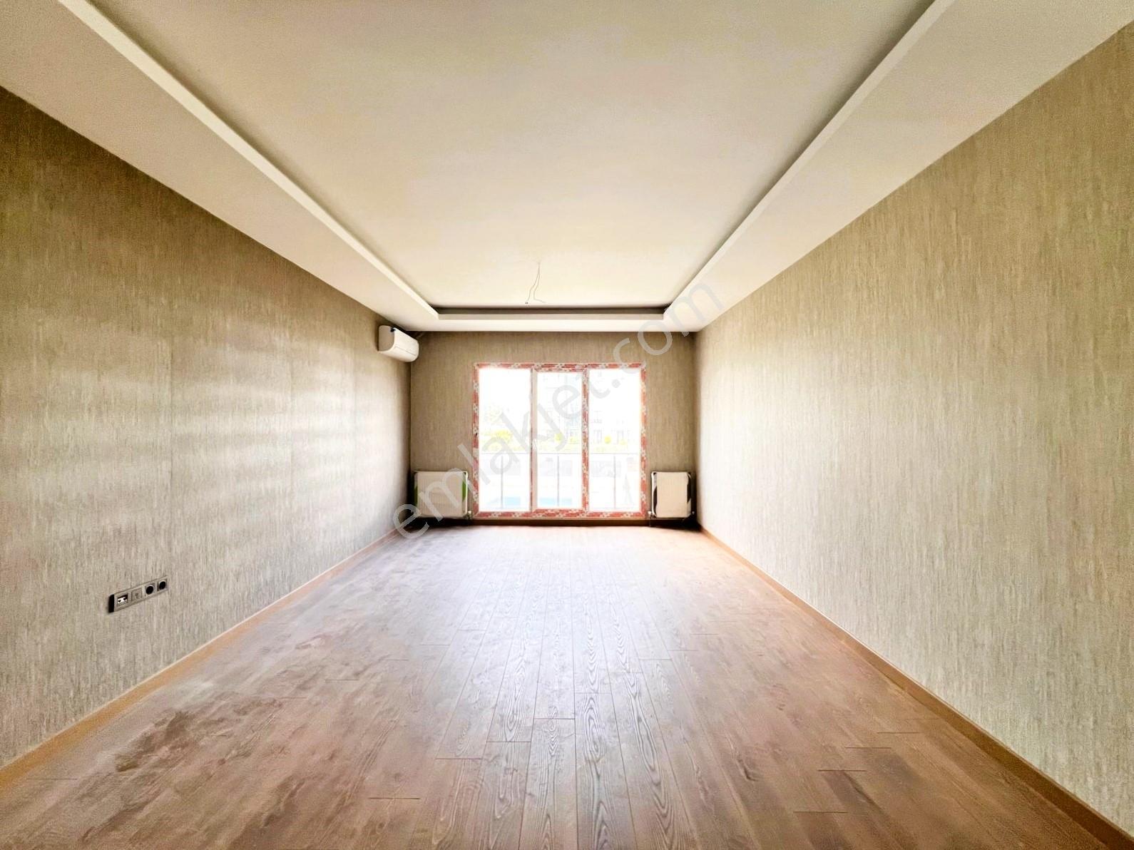 İstanbul Beylikdüzün De Huzurlu Bir Sitede Satılık 2+1 Daire - Görsel 14
