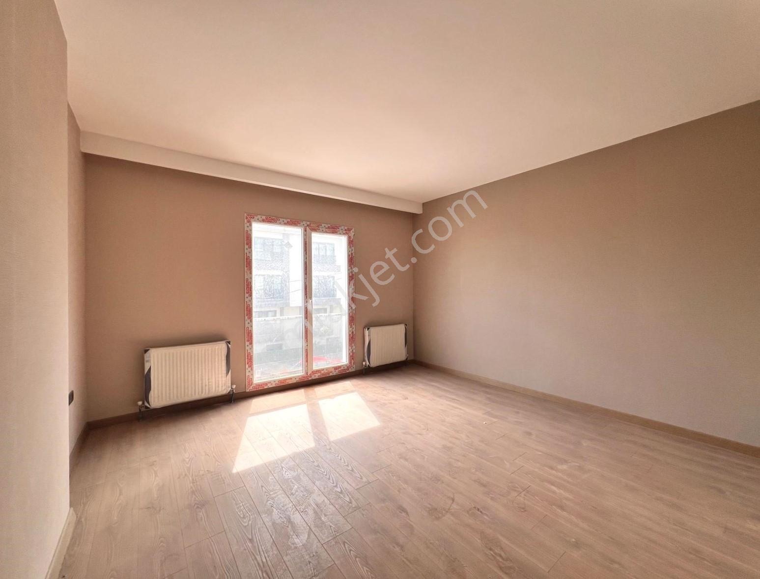 İstanbul Beylikdüzün De Huzurlu Bir Sitede Satılık 2+1 Daire - Görsel 10