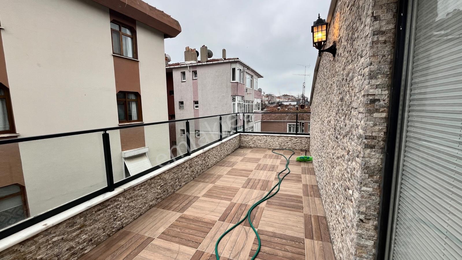 Bakırköy'de Doğa İle İç İçe 300m2 5+2 Saunalı Ultra Lüks Dubleks - Görsel 31