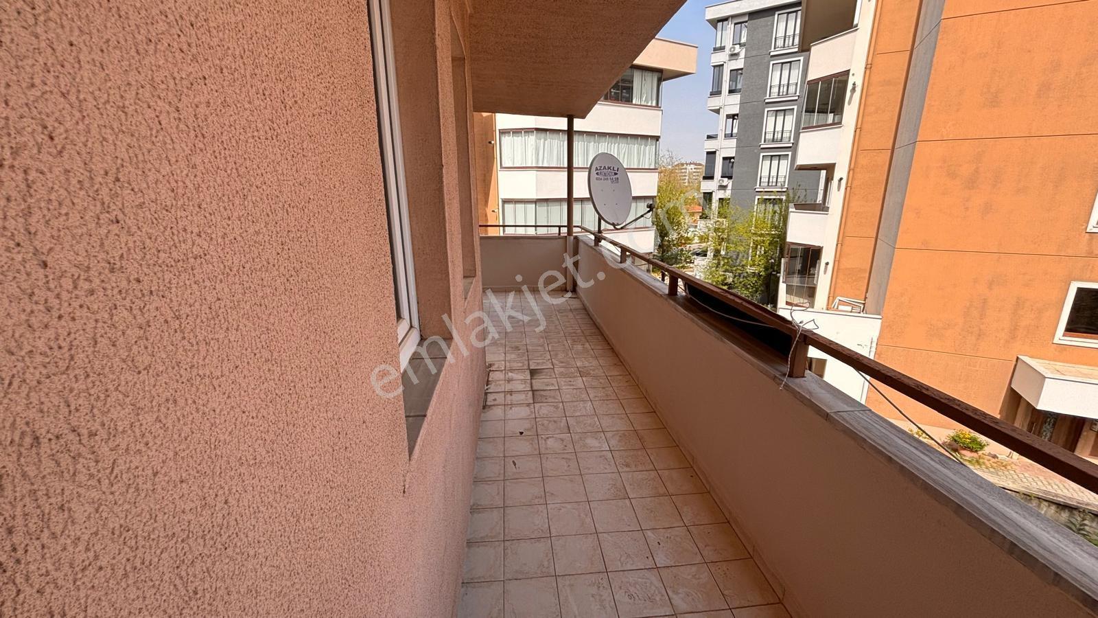 Barış Mahallesi'nde Beşevler Metro Ya Yakını 3+1 Kiralık Daire - Görsel 16