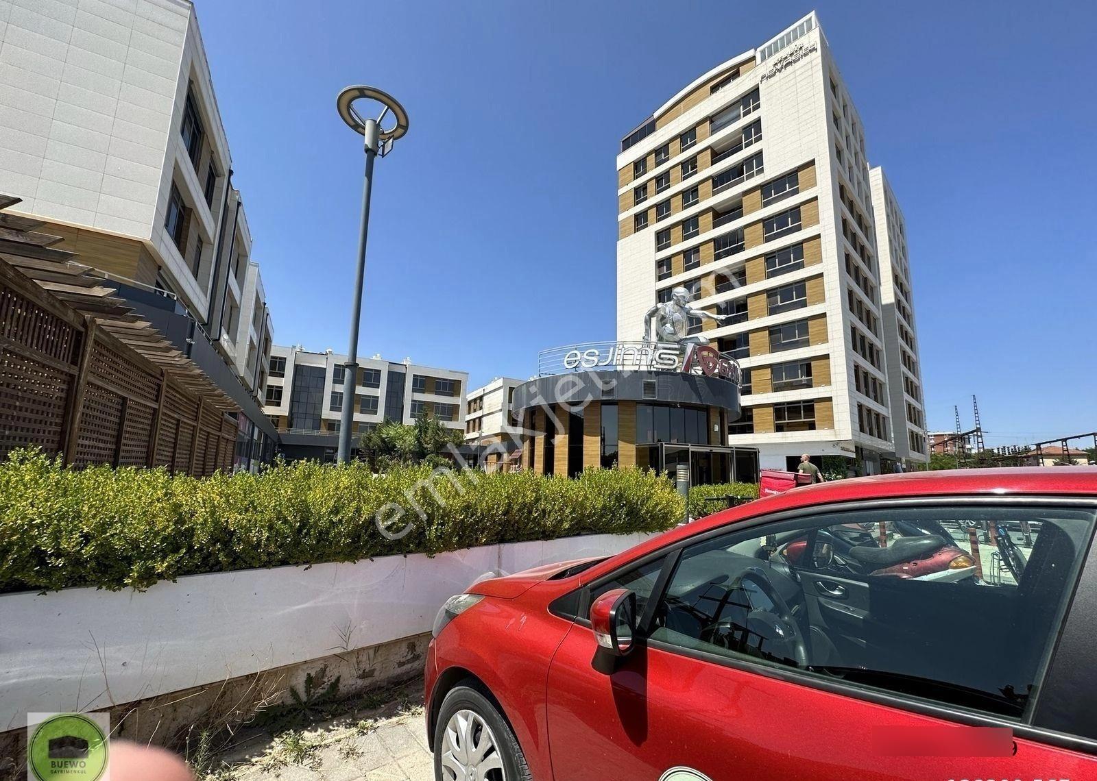 Buewo'dan Hoşnudiye Mah.novacity 4+1 Lüx Satılık Daire