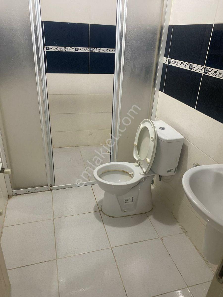 Kumlubel'de Kiralık Ara Kat Asansörlü Bakımlı Ayrı Mutfak 1+0 - Görsel 10