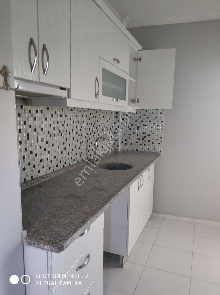 Kumlubel'de Kiralık Ara Kat Asansörlü Bakımlı Ayrı Mutfak 1+0 - Görsel 6