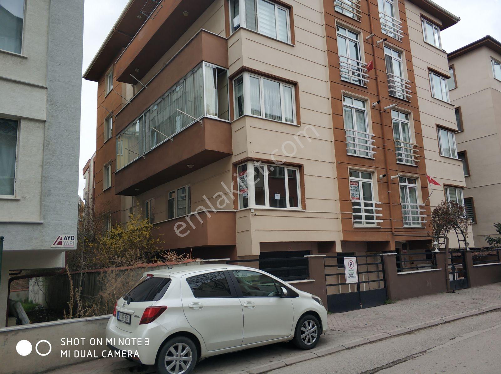 Bahçelievler Mahallesi'nde Satılık 3+1 Asansörlü Balkonlu Daire - Görsel 28