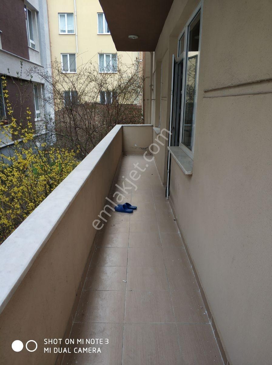 Bahçelievler Mahallesi'nde Satılık 3+1 Asansörlü Balkonlu Daire - Görsel 3