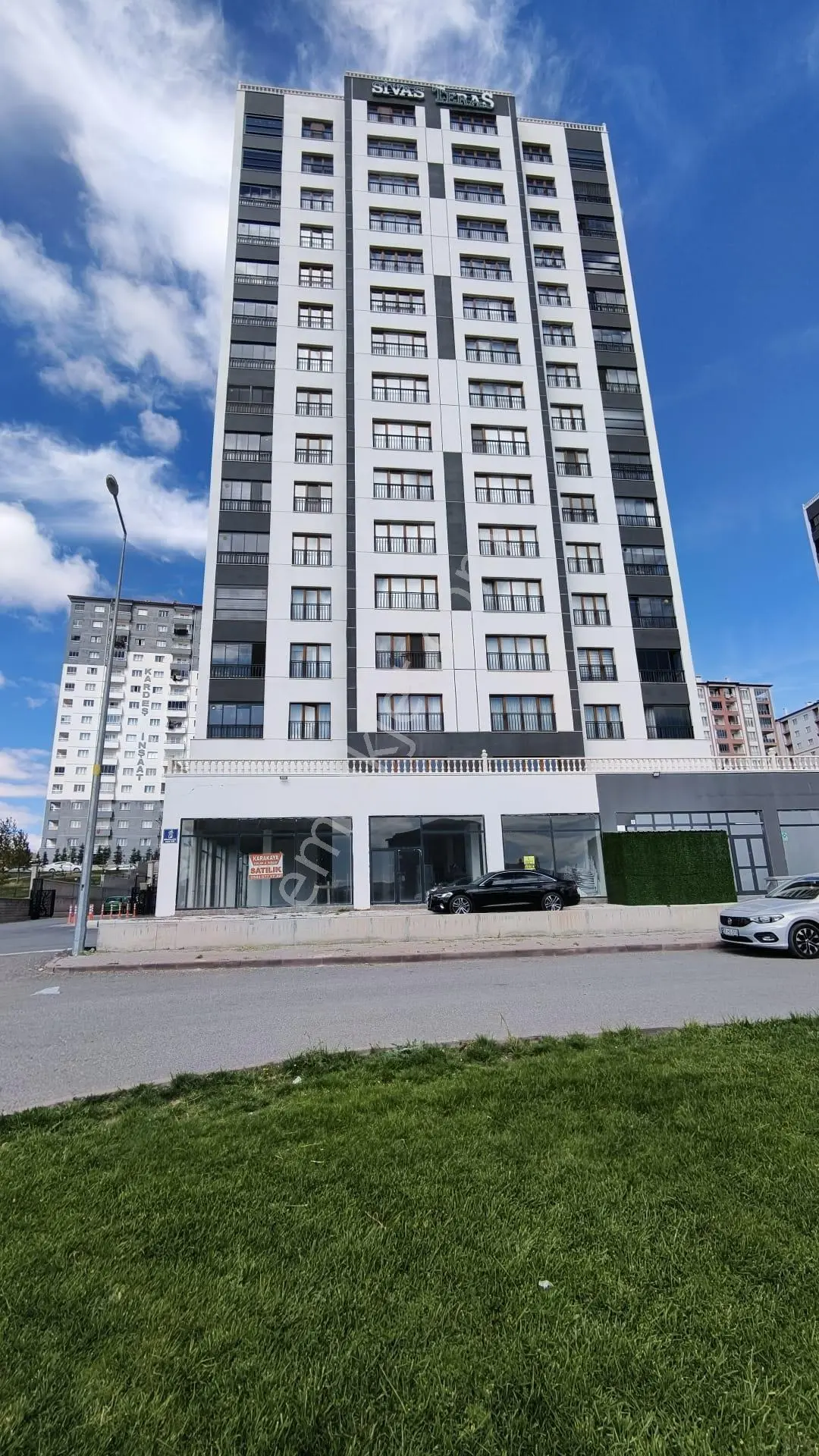 Sivas Merkez Kılavuz Mah. Satılık 4+1 Daire - Görsel 5
