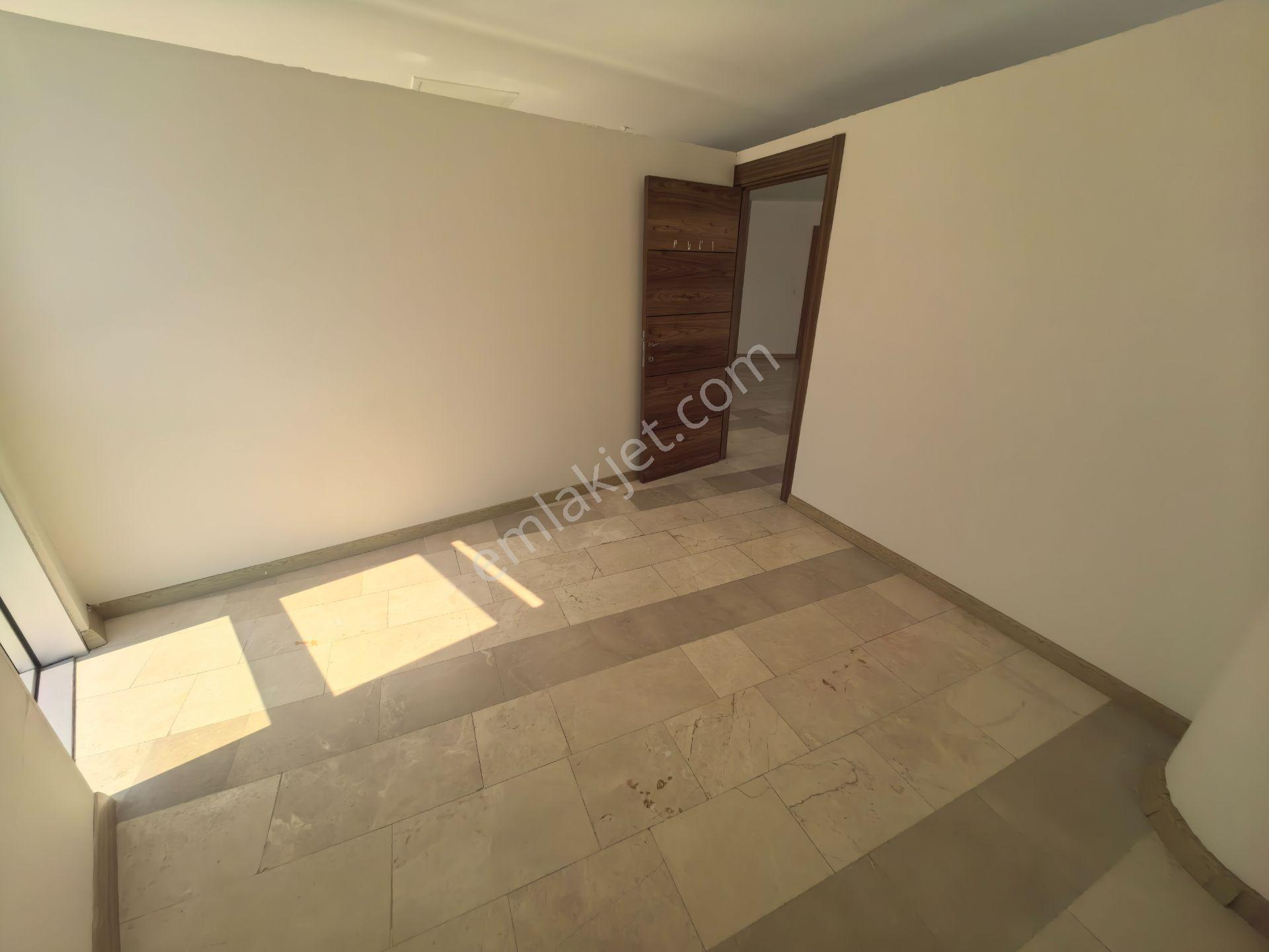 Bornova Adliye Ve Metro Yakını Kiralık Ofisler (2araç Otoparklı) - Görsel 12