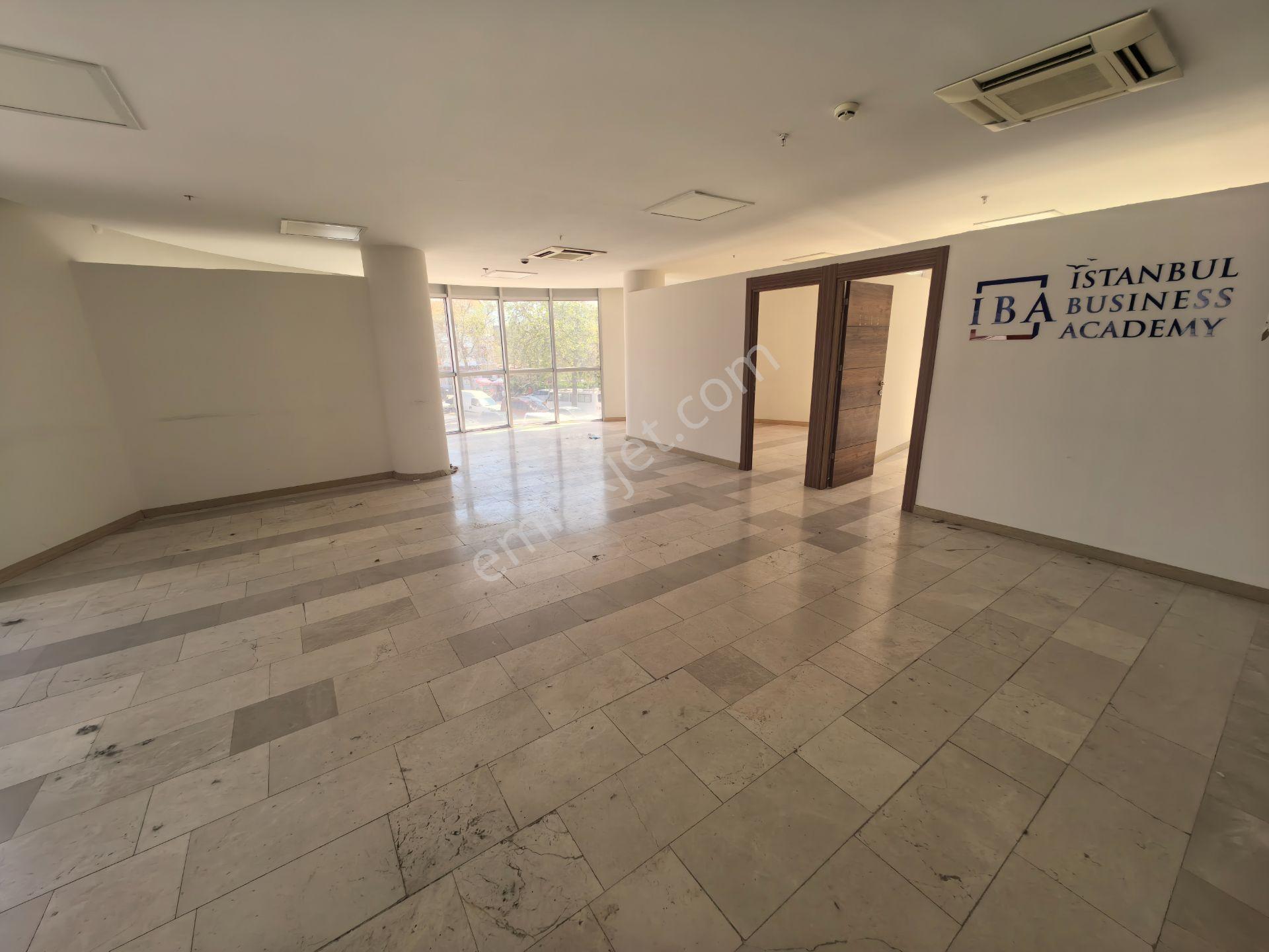 Bornova Adliye Ve Metro Yakını Kiralık Ofisler (2araç Otoparklı) - Görsel 4