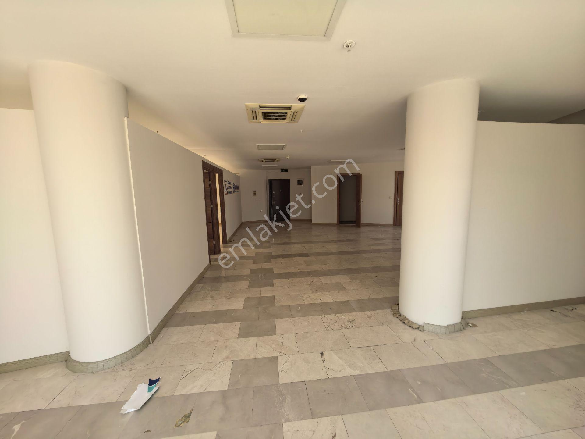 Bornova Adliye Ve Metro Yakını Kiralık Ofisler (2araç Otoparklı) - Görsel 18