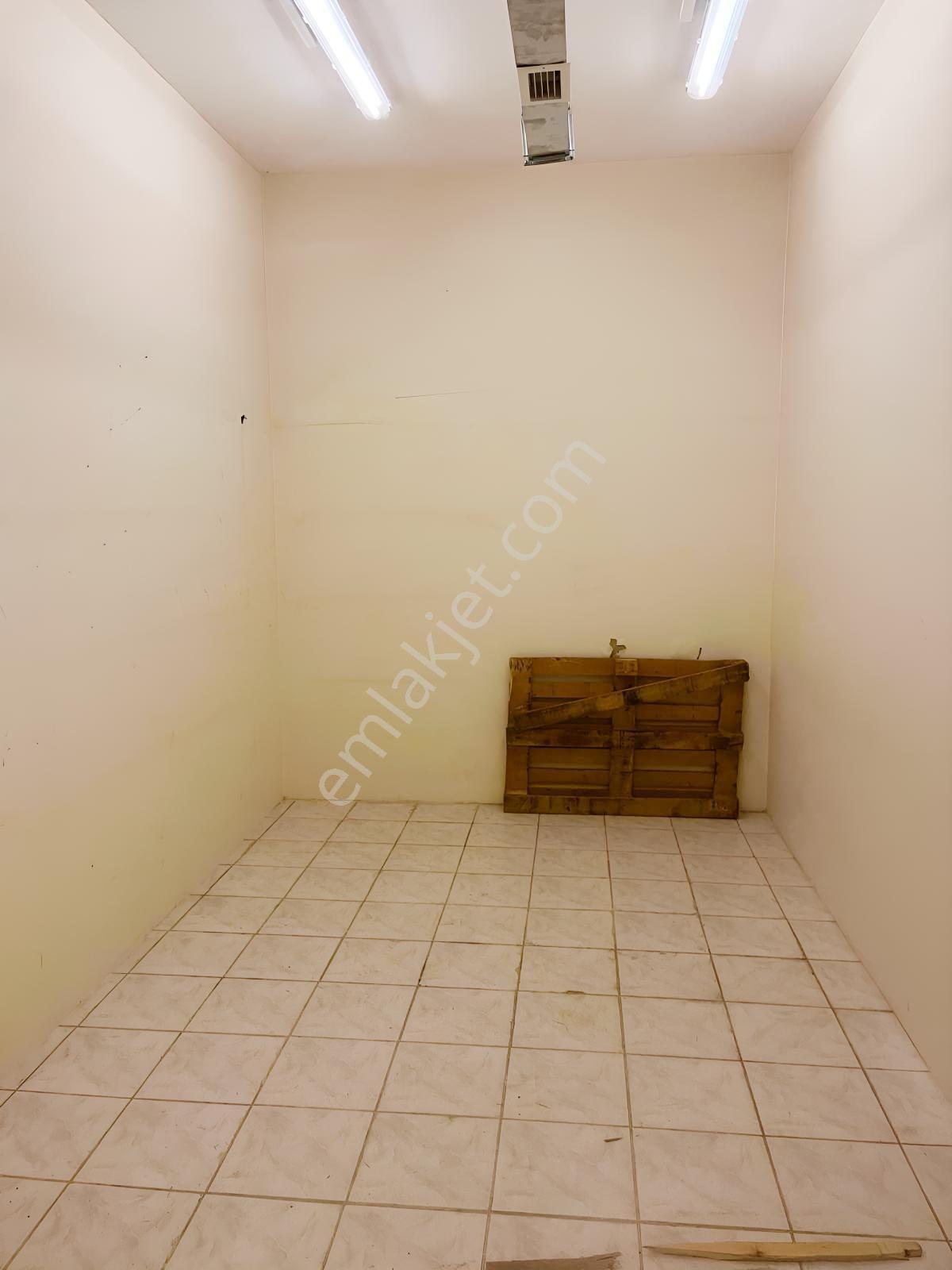 Tuzla Birmes Sanayi Ana Cadde Üzeri Site İçinde Kiralık Dükkan - Görsel 18