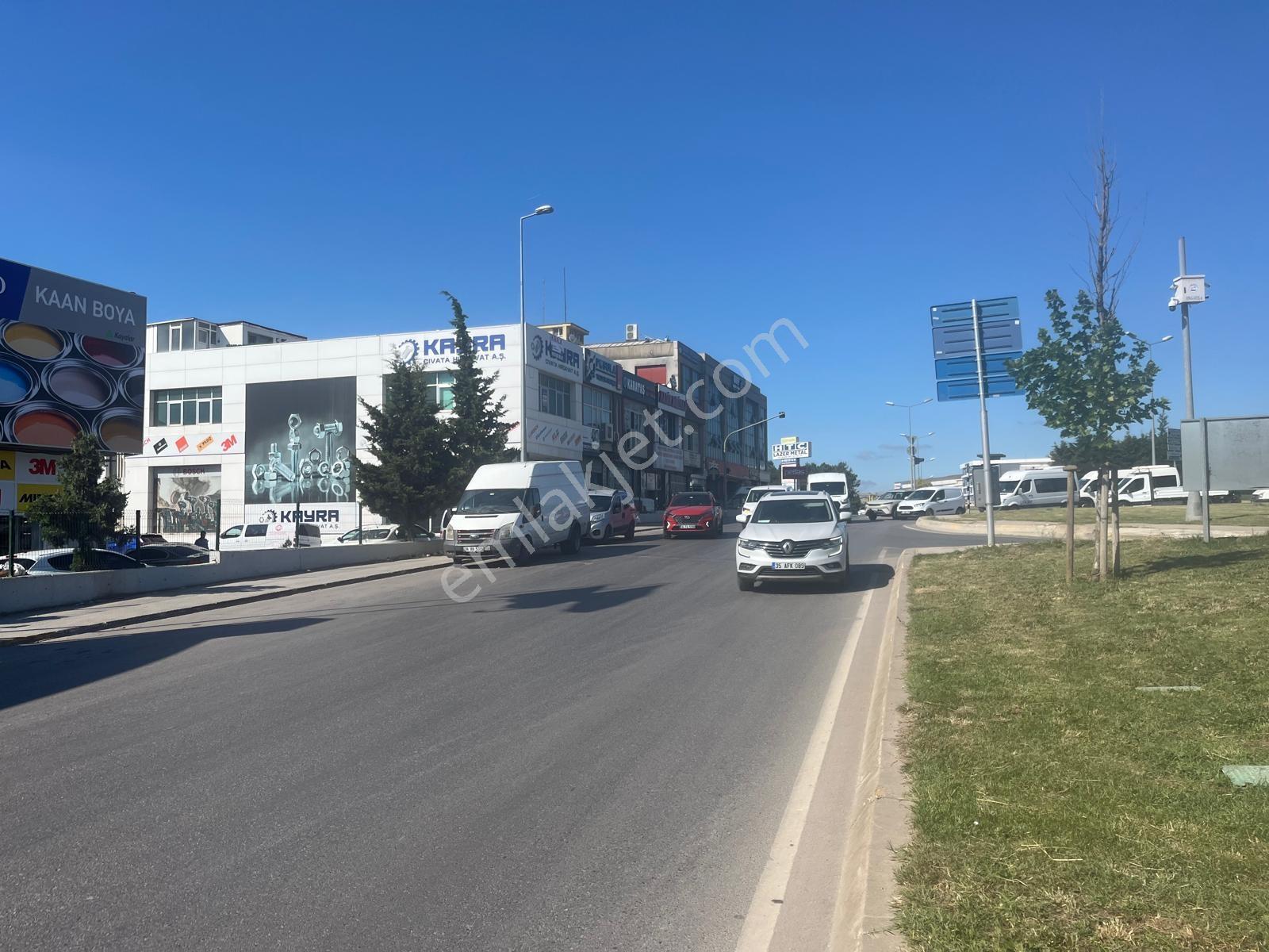 Tuzla Birmes Sanayi Ana Cadde Üzeri Site İçinde Kiralık Dükkan - Görsel 3