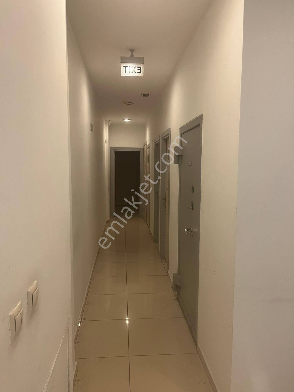 Tuzla Birmes Sanayi Ana Cadde Üzeri Site İçinde Kiralık Dükkan - Görsel 15