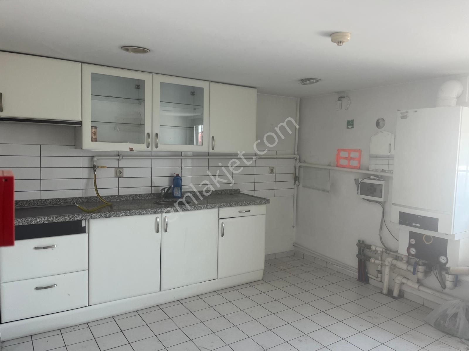 Tuzla Birmes Sanayi Ana Cadde Üzeri Site İçinde Kiralık Dükkan - Görsel 14