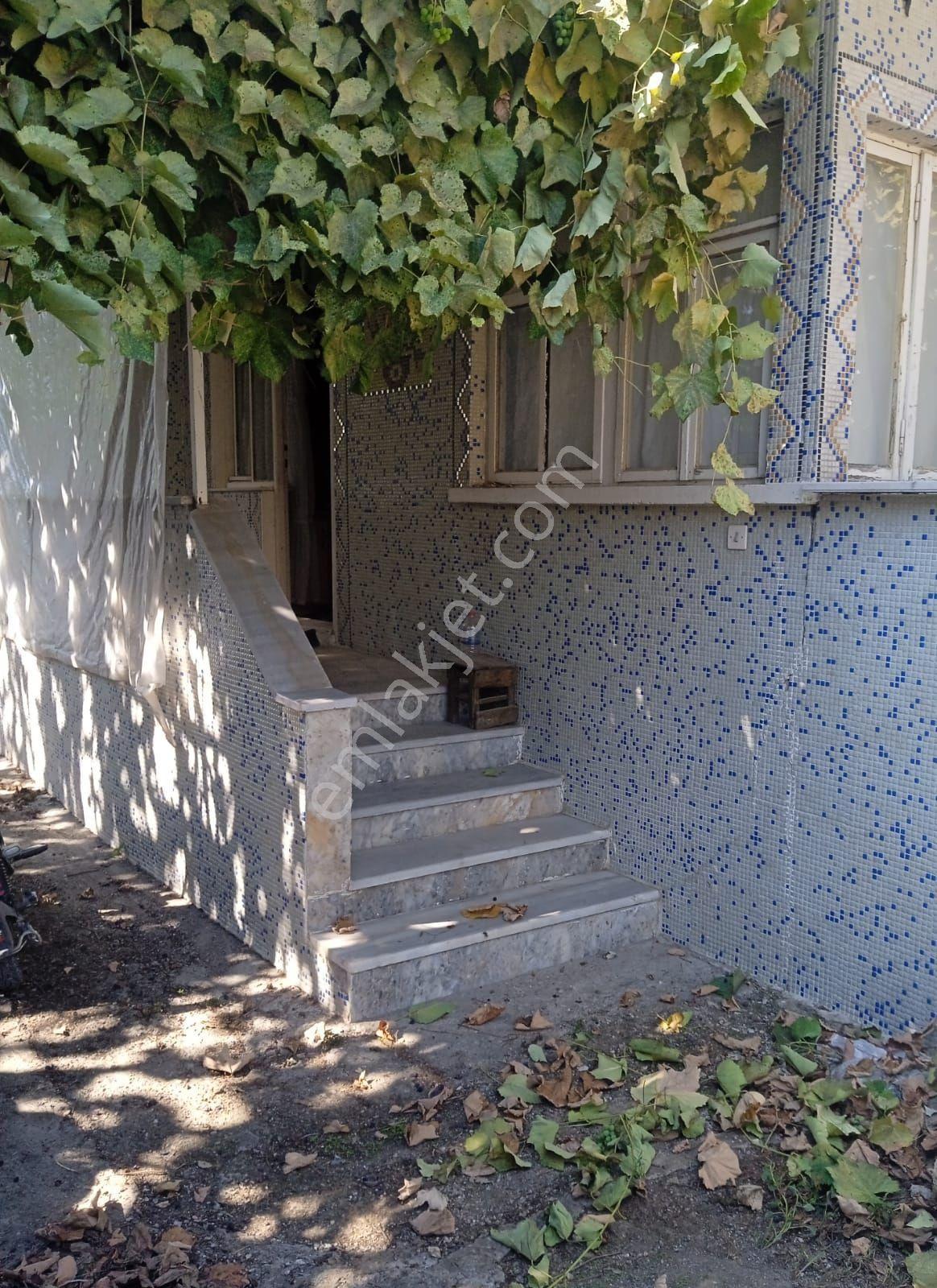 Yaşam Emlaktan Sakaryada Müstakil - Görsel 4