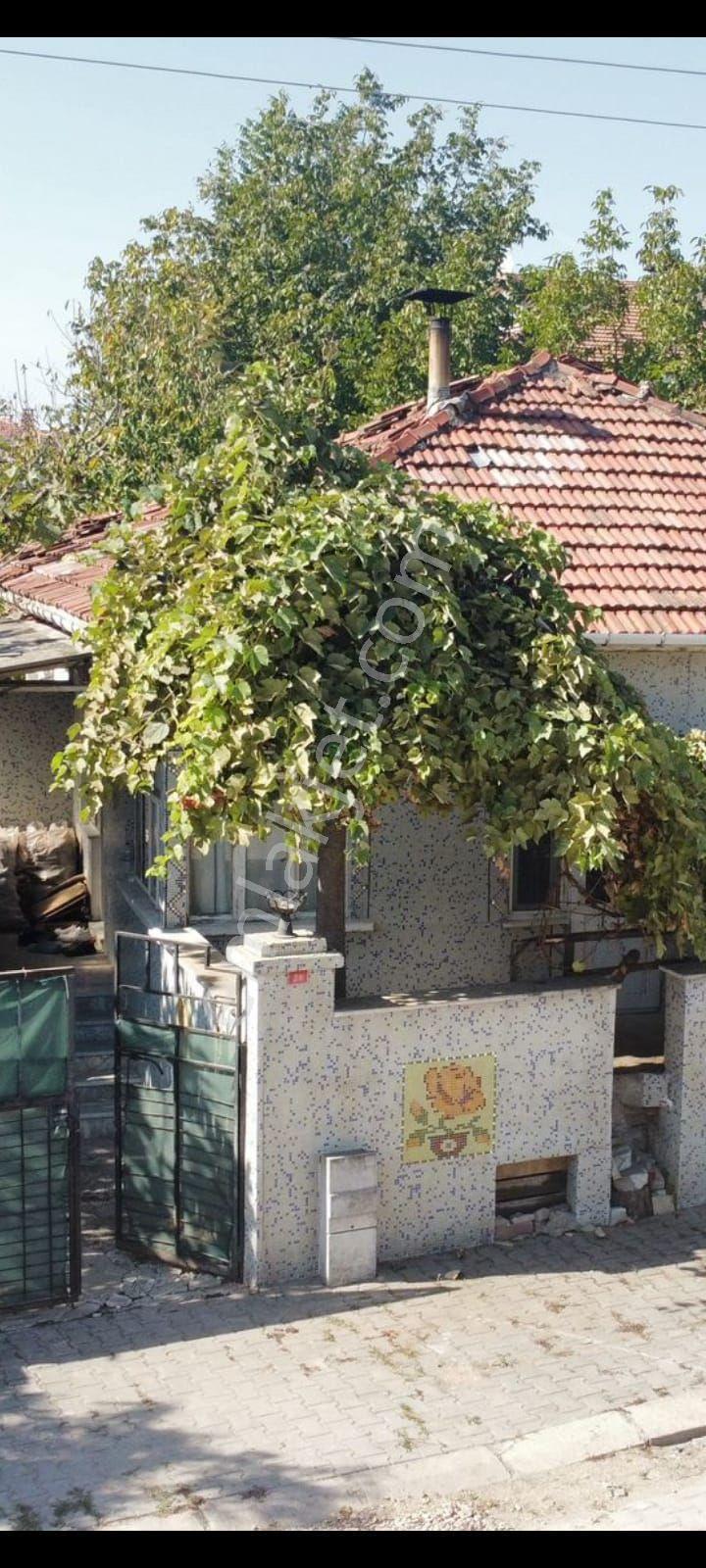 Yaşam Emlaktan Sakaryada Müstakil - Görsel 6