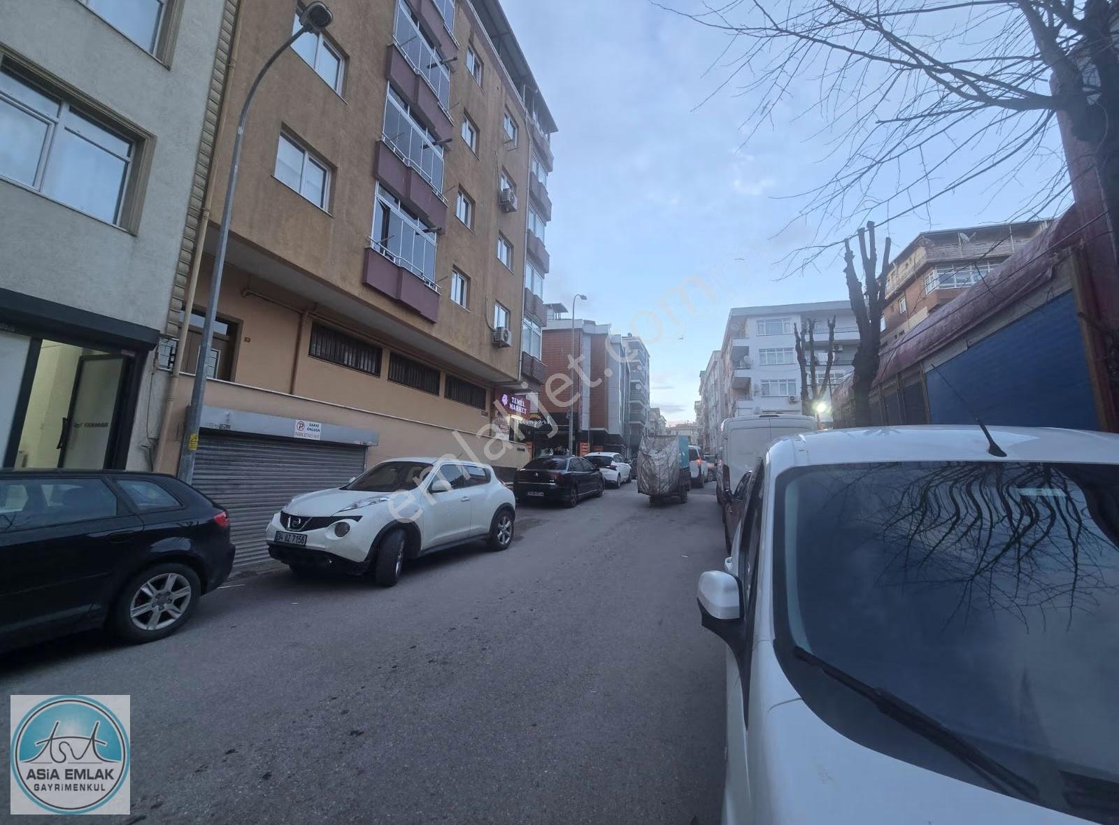 Asia'dan Depolu Kiralık Dükkan - Görsel 9
