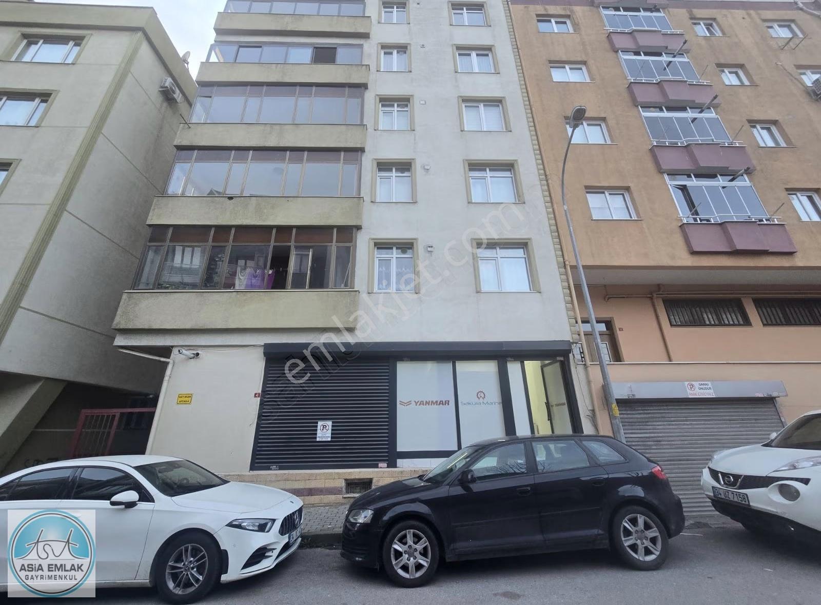 Asia'dan Depolu Kiralık Dükkan