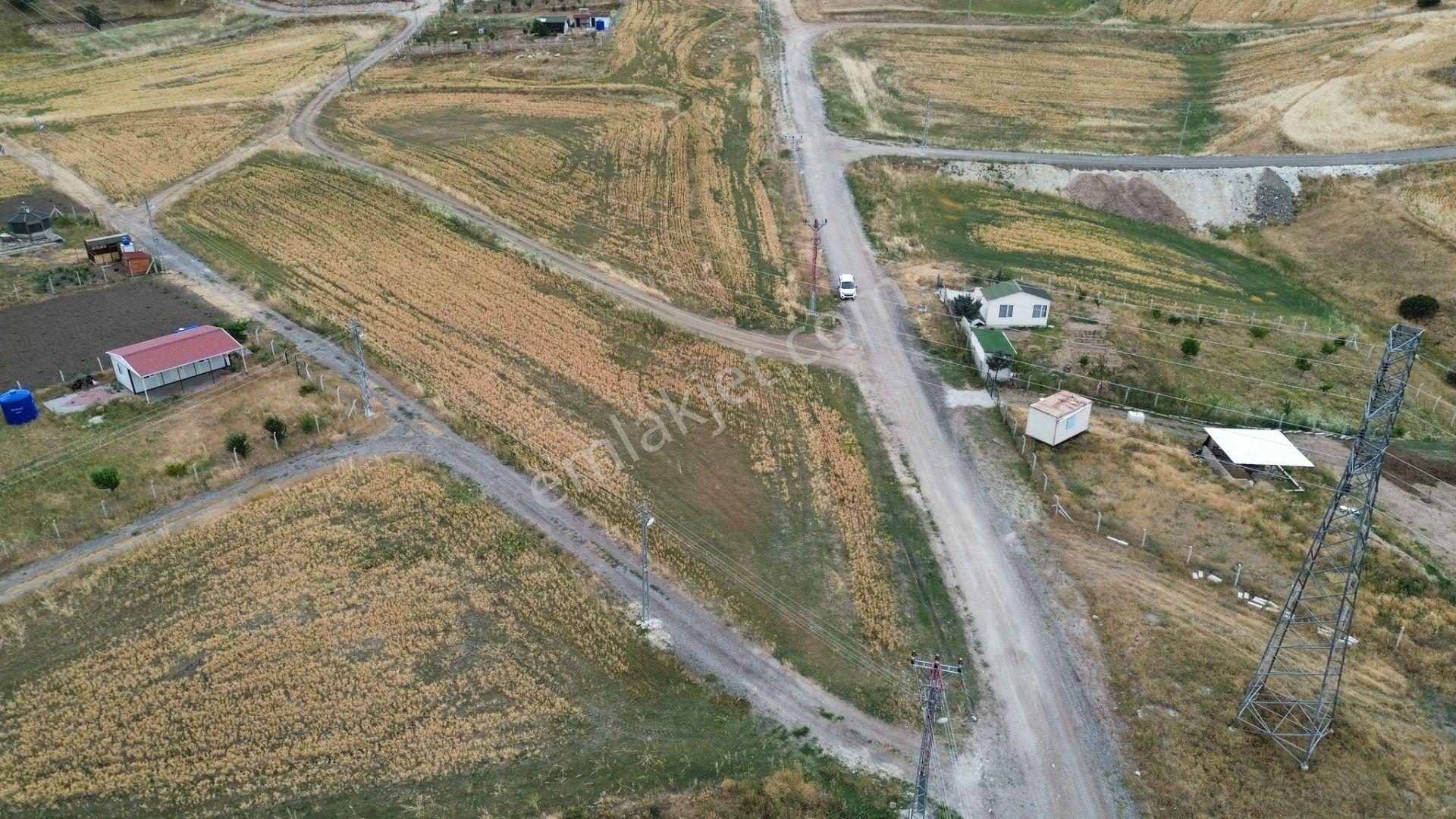 İmaremlak2'den 2 Tarafı Yola Cephe 900m2 Köşe Villa Parseli - Görsel 14