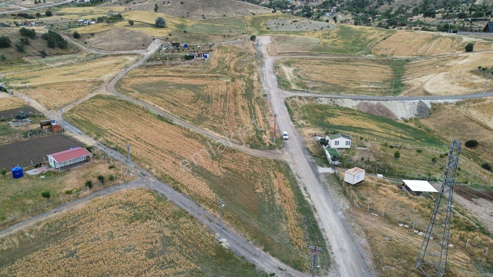 İmaremlak2'den 2 Tarafı Yola Cephe 900m2 Köşe Villa Parseli - Görsel 17
