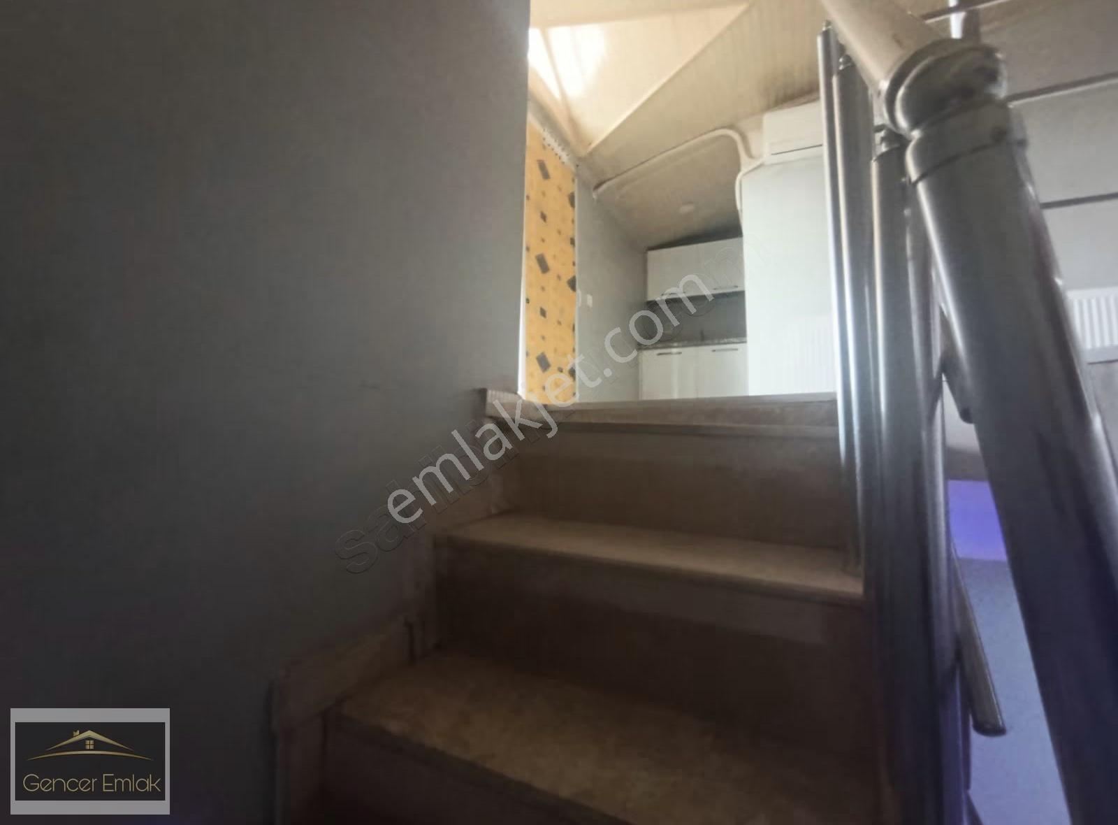 Çarşı Merkezde 2+1 Dublex Daire - Görsel 11