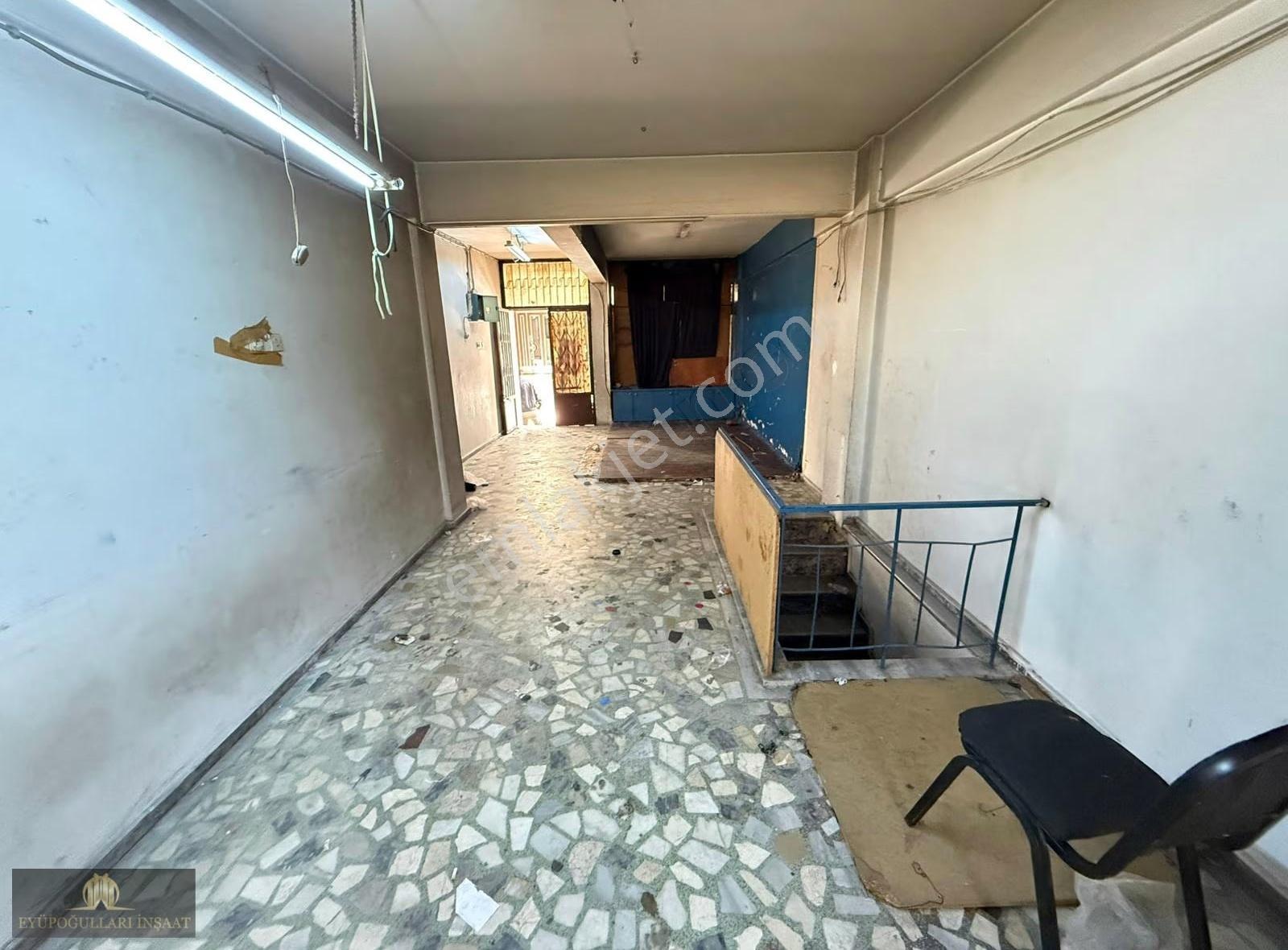 B.paşa Yenidoğan Mah. 190 M2 2 Katlı Bahçeli Kiralık Dükkan - Görsel 2