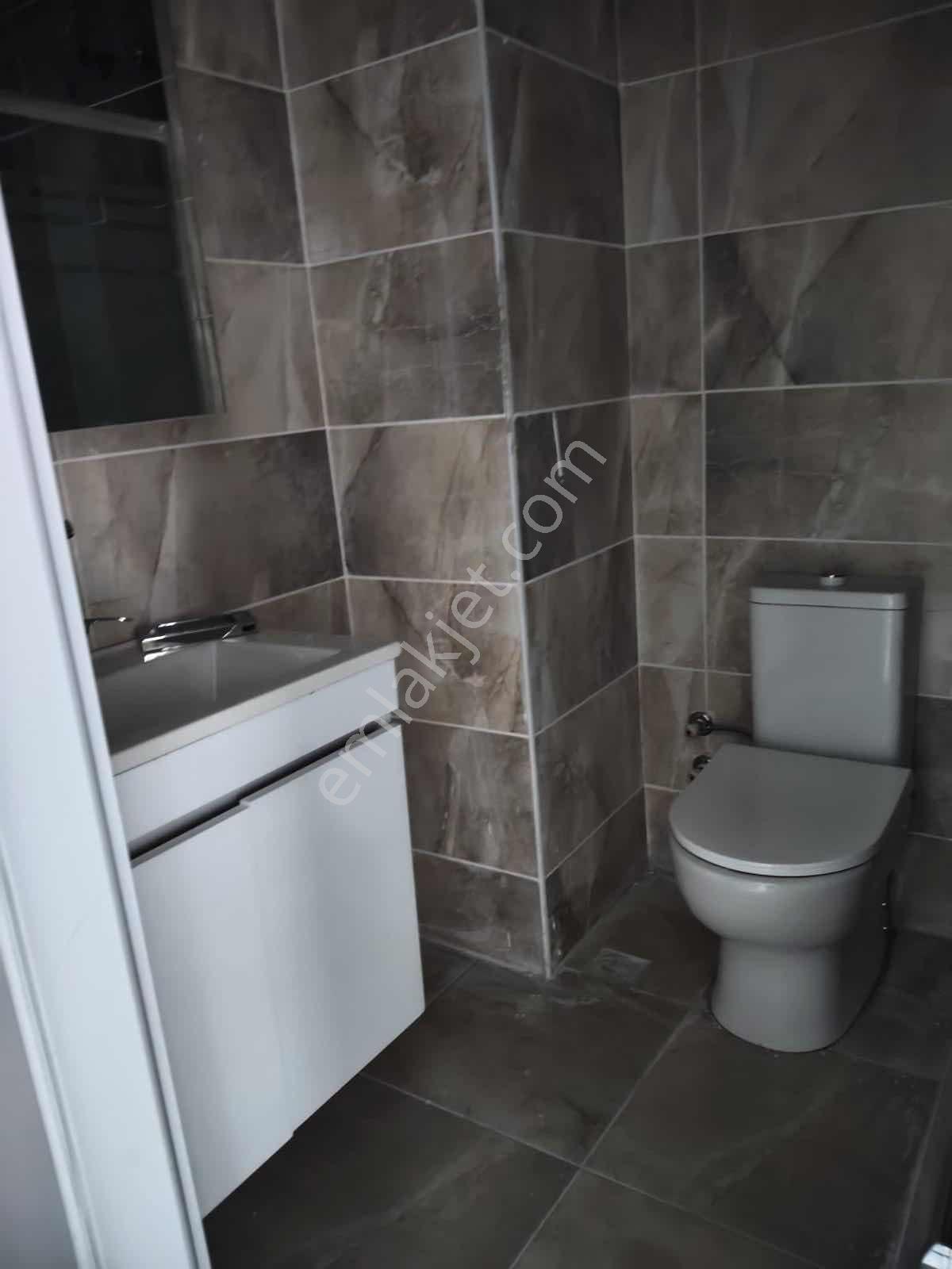İstasyon Mah. Sıfır Bina Kiralık 3+1 - Görsel 8