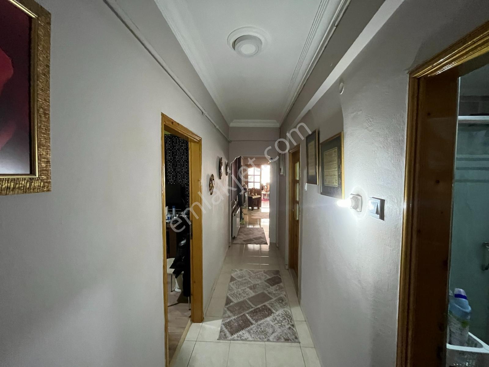 Tarcanlardan Çarşı Merkezde Otoparklı,teraslı 3+1 Daire - Görsel 26