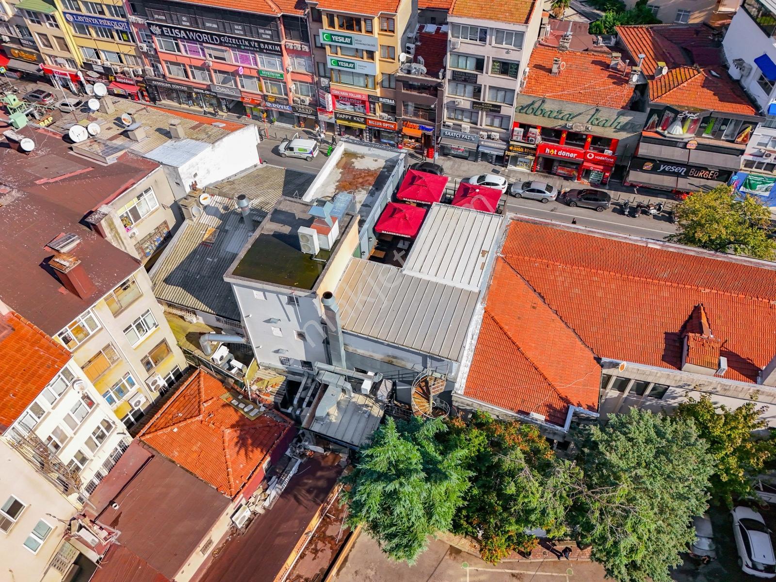 Üsküdar Selmani Pak Caddesinde Komple Satılık Bina - Görsel 12