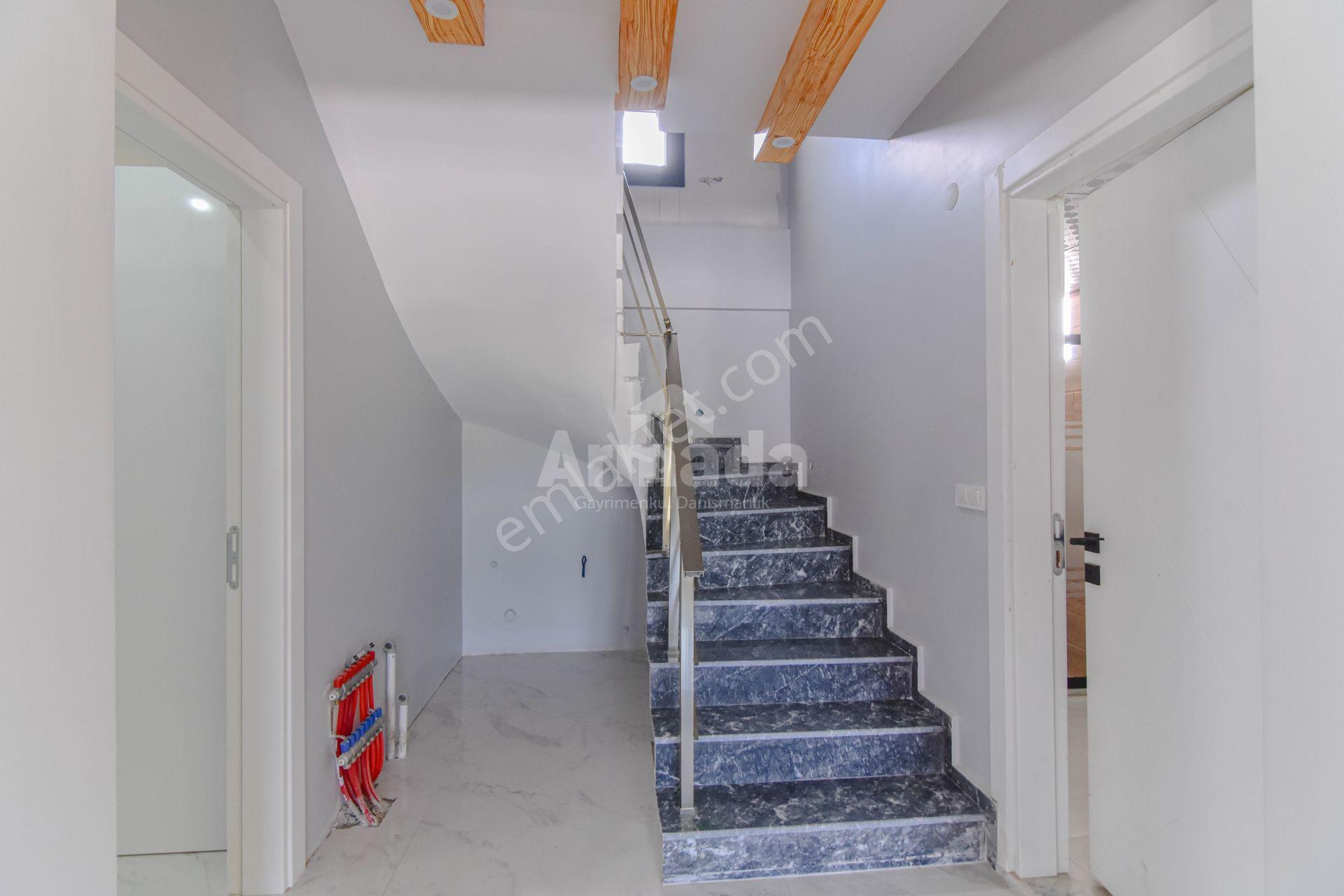 Aydın İncirliova Erbeylide Satılık Köşe Konum Villa - Görsel 8