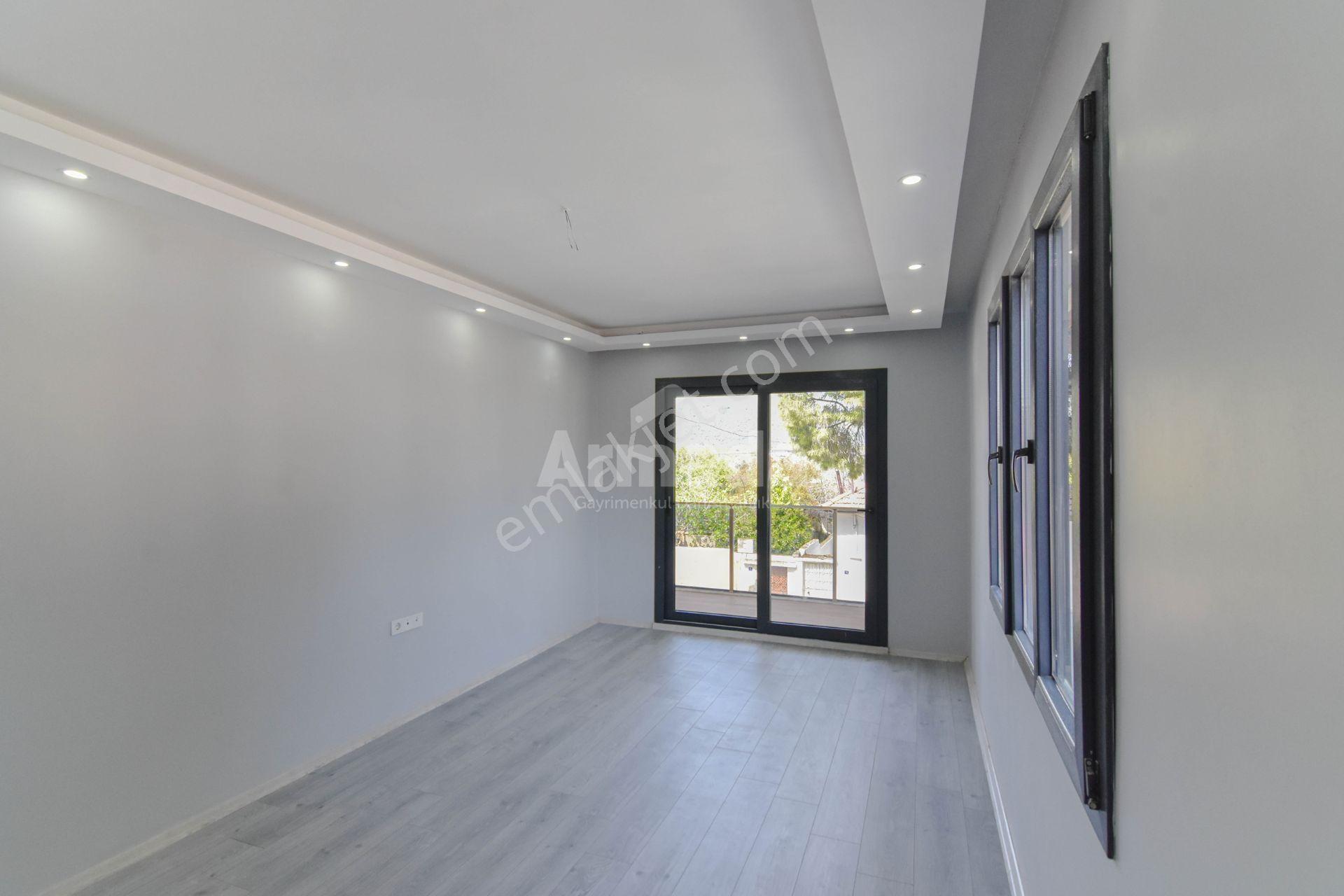 Aydın İncirliova Erbeylide Satılık Köşe Konum Villa - Görsel 21