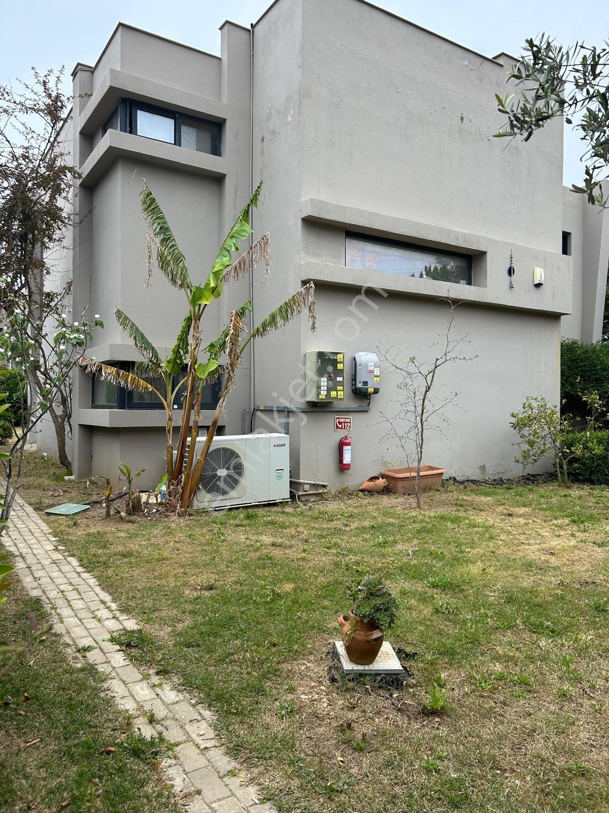 Gölköy Cennet Koyuna Çok Yakın Müstakil Havuzlu Villa Kiralık - Görsel 29