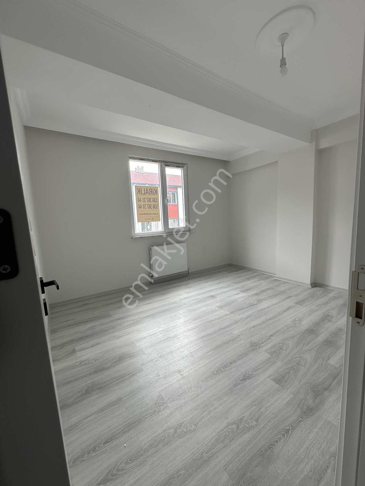 Kapaklı Okullar Bölgesinde Kiralık 2+1 - Görsel 8