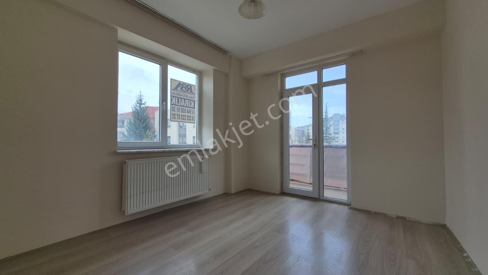I Rba I Büyükdere Mh Ogü Ve Atatürk Blv Yakını Kiralık 2+0 Daire - Görsel 12