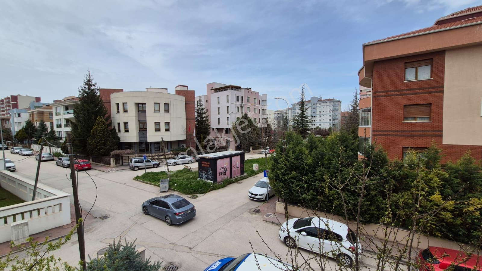 I Rba I Büyükdere Mh Ogü Ve Atatürk Blv Yakını Kiralık 2+0 Daire - Görsel 11