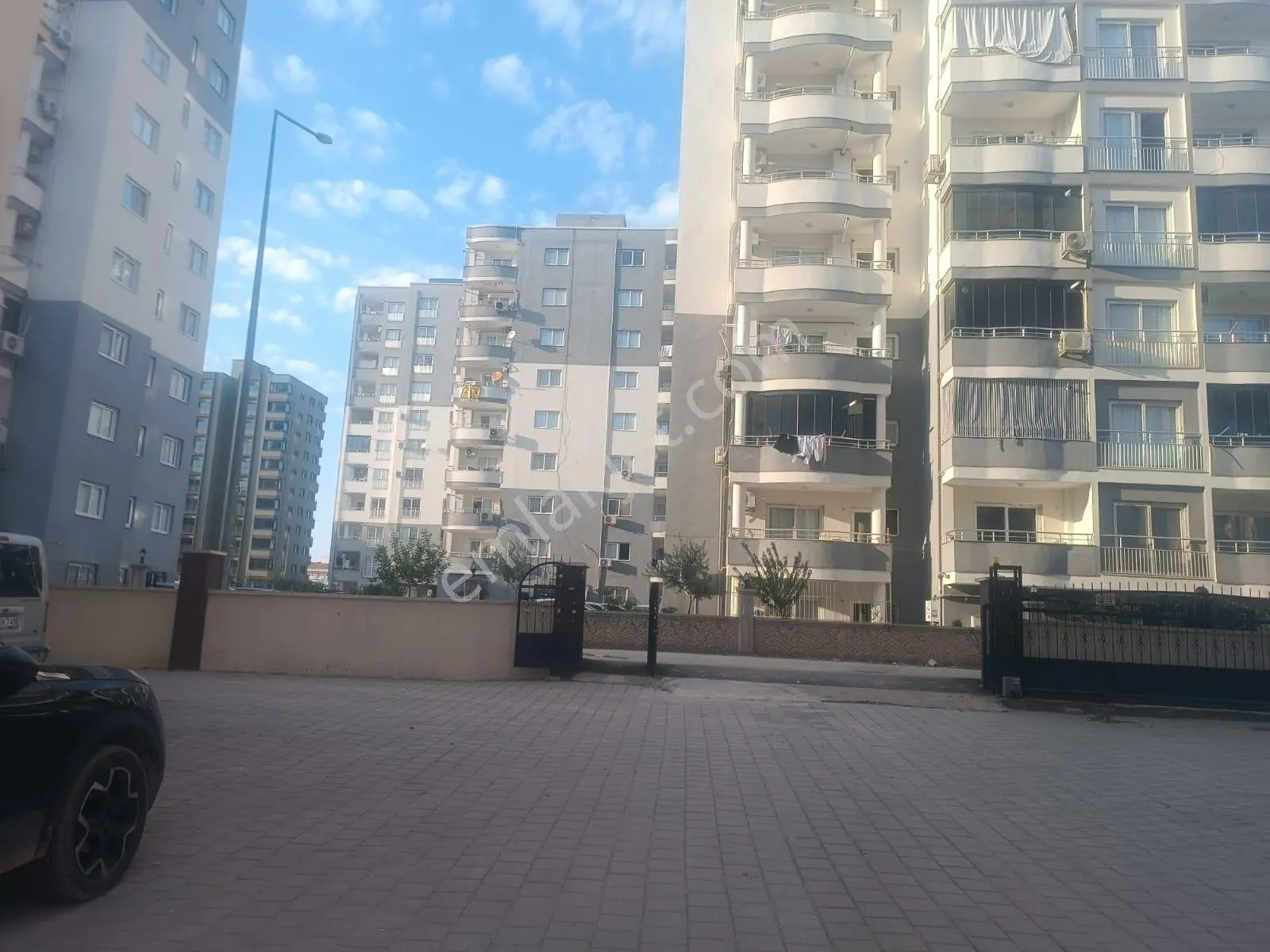 Altın Emlak Kiralıyor.site İçerisinde 2+1 - Görsel 2