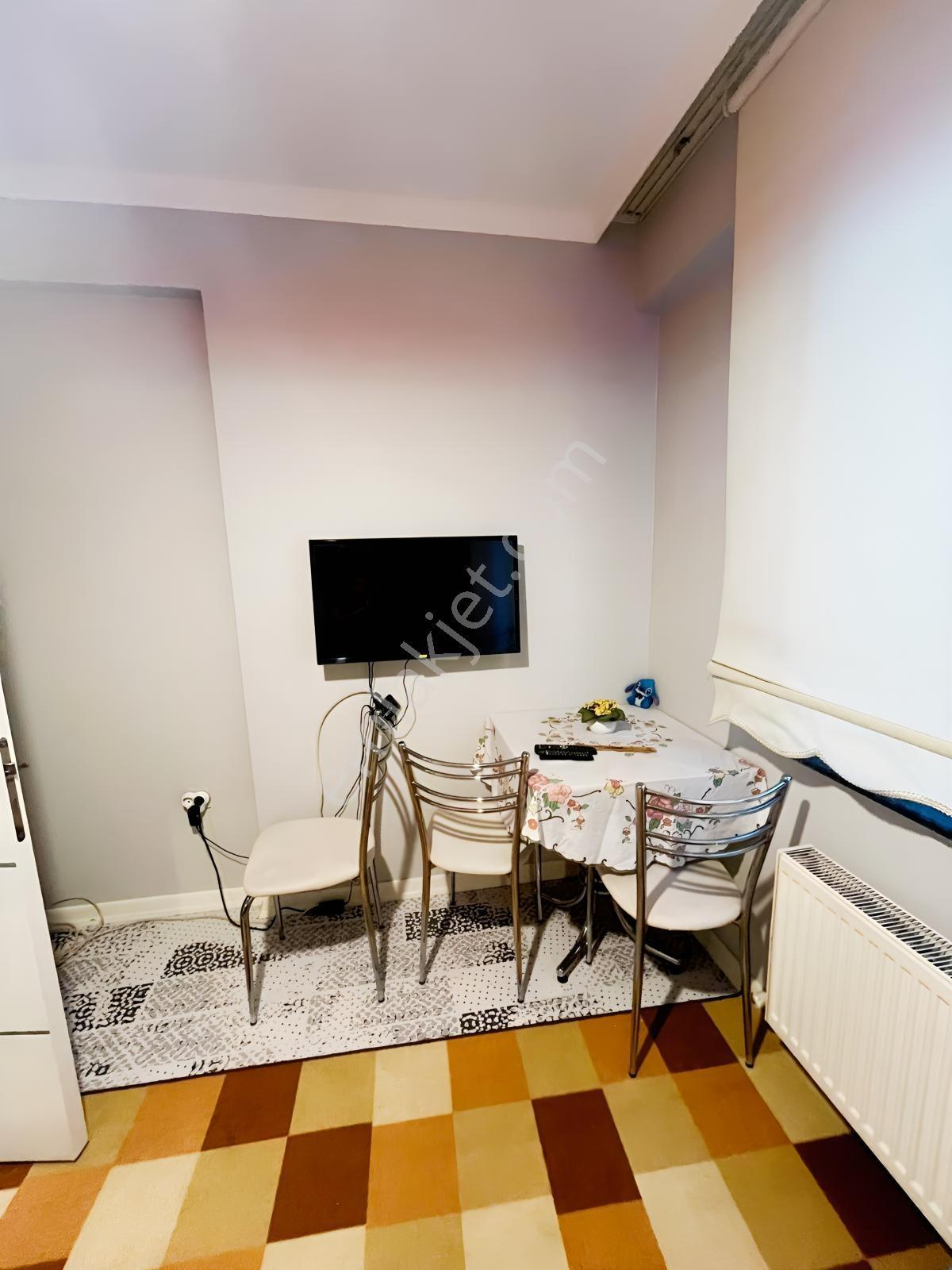 Vefa Koçhan'dan Üniv. Cd'de Kiralık Full Eşyalı 1+1 Daire - Görsel 11