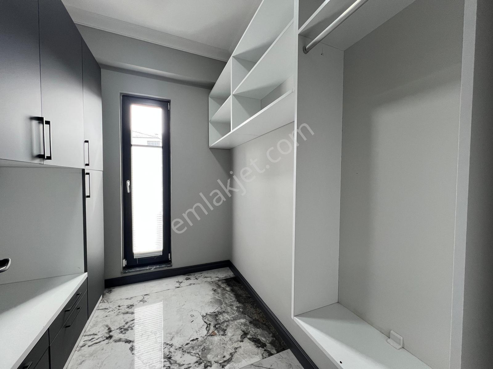 Serdivan Yazlıkta Sınırları İhtişam: 5+1 Lüks Satılık Villa! - Görsel 8