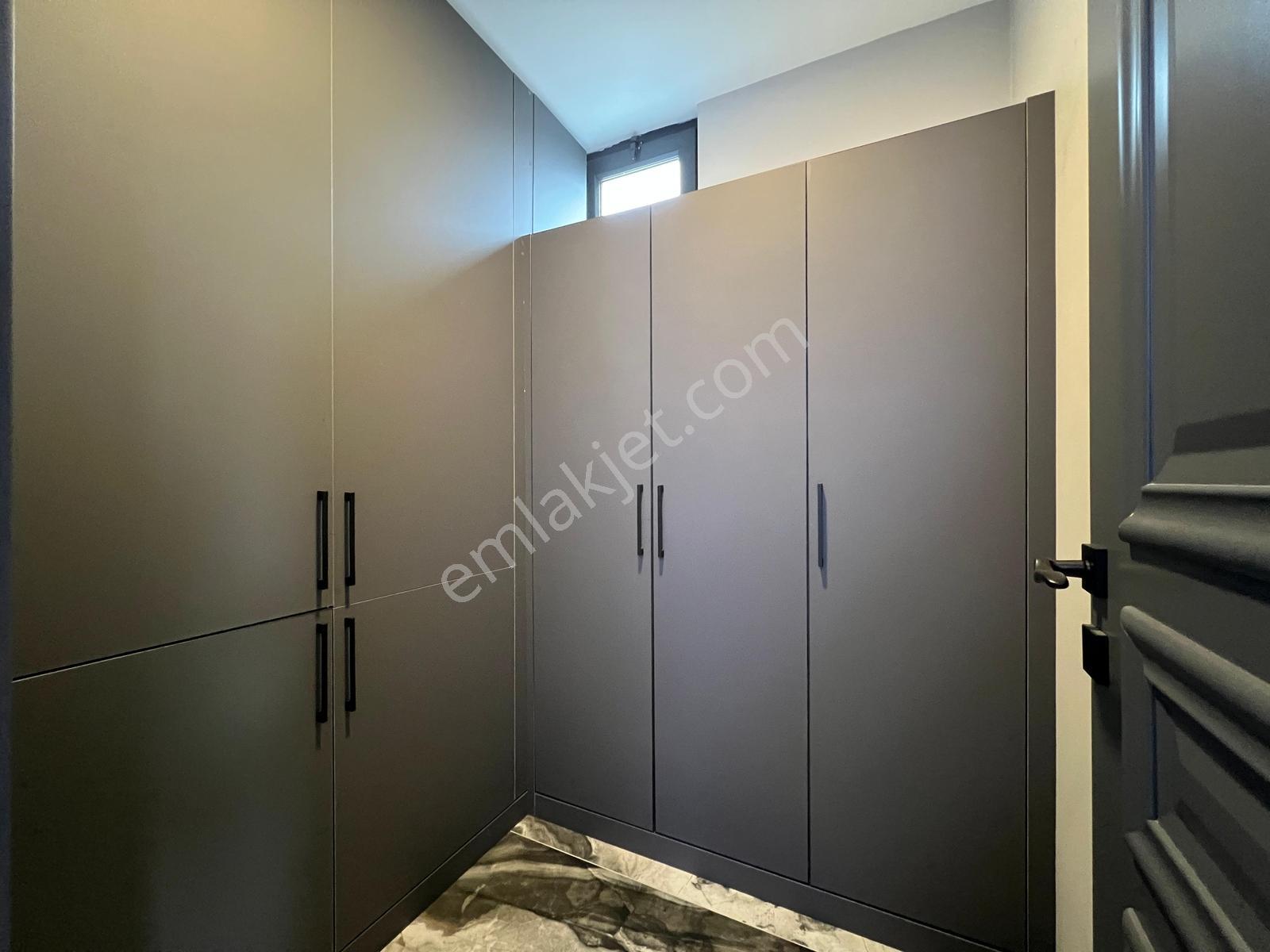 Serdivan Yazlıkta Sınırları İhtişam: 5+1 Lüks Satılık Villa! - Görsel 24